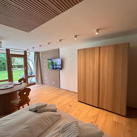 Studio Mit Indoor Pool Und Garten Sankt Martin bei Lofer Exterior foto